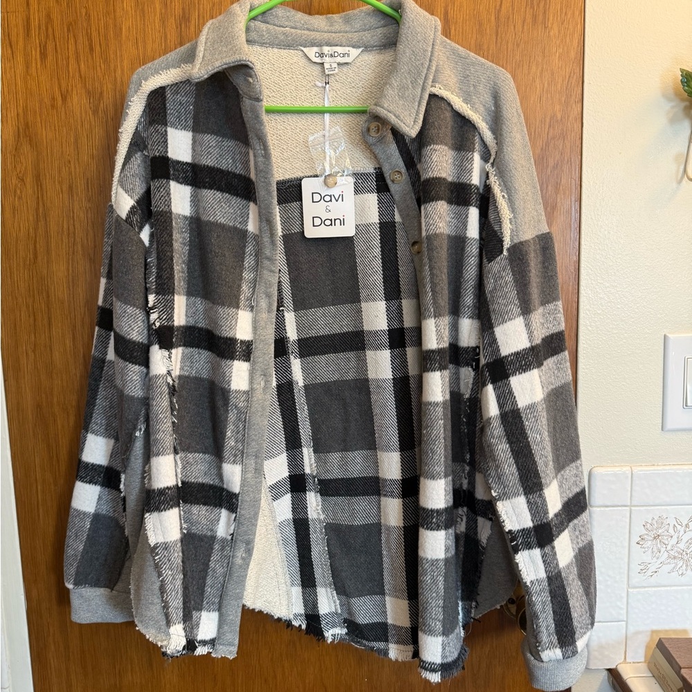 Shacket flannel - Picture 6 of 9